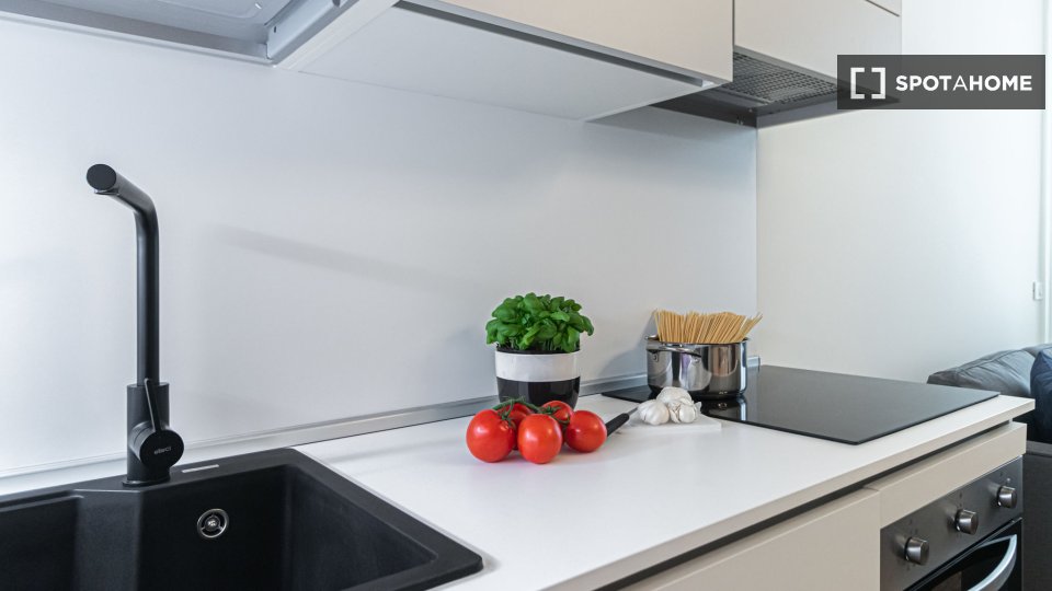 Apartment Milan, 1 bed, 52m² — photo 12