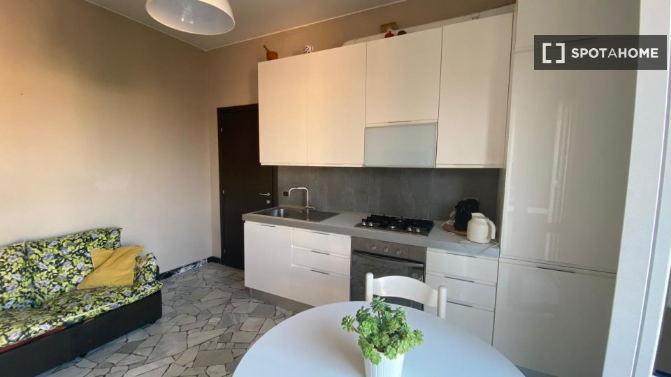 Apartment Milan, 1 bed, 45m² — photo 2