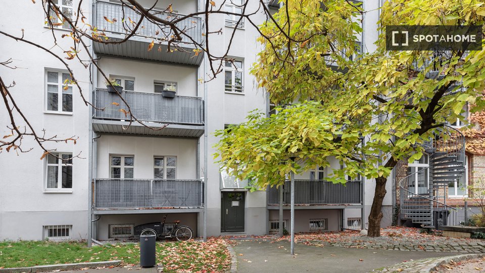 Apartment Berlin, 1 bed, 39m² — photo 3
