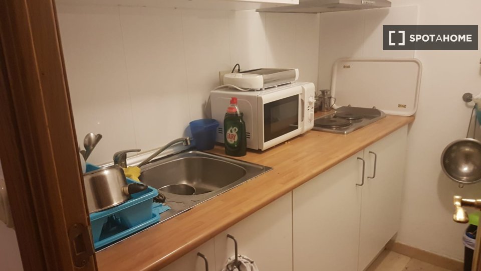 Double room Granada, 2 beds, 34m² — photo 2