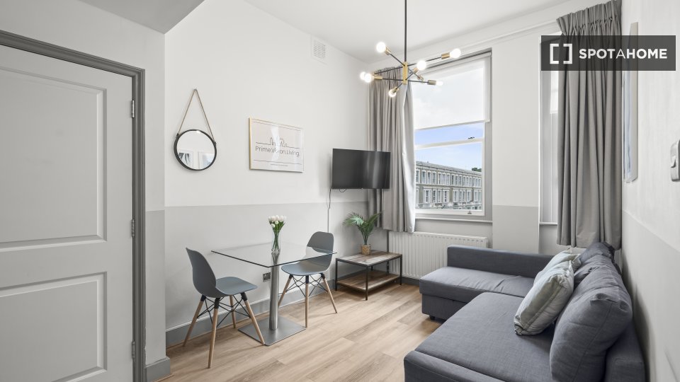 Apartment London, 1 bed, 40m² — photo 31