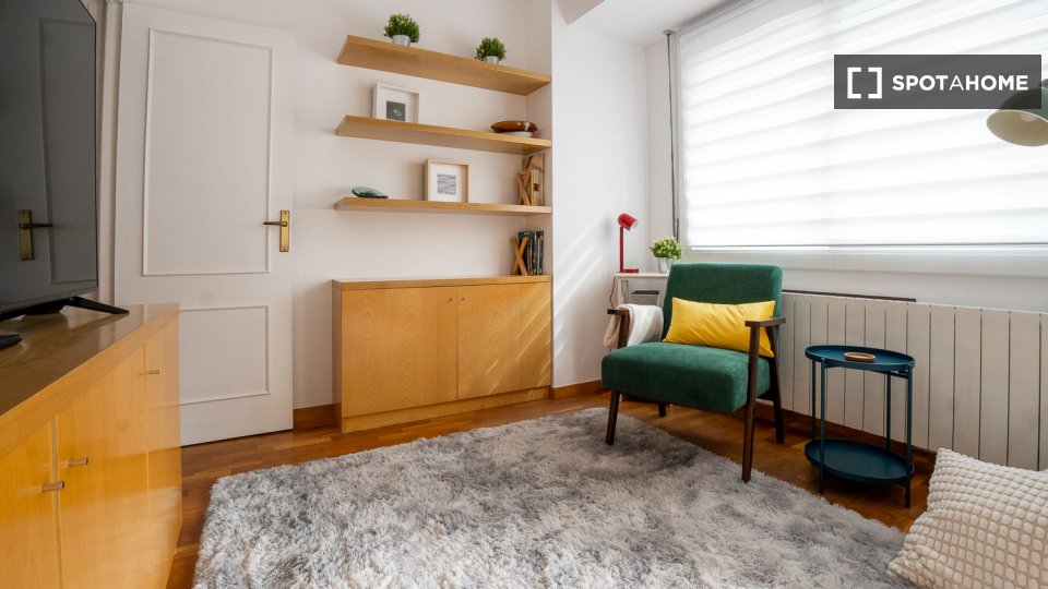 Apartment Barcelona, 2 beds, 90m² — photo 18