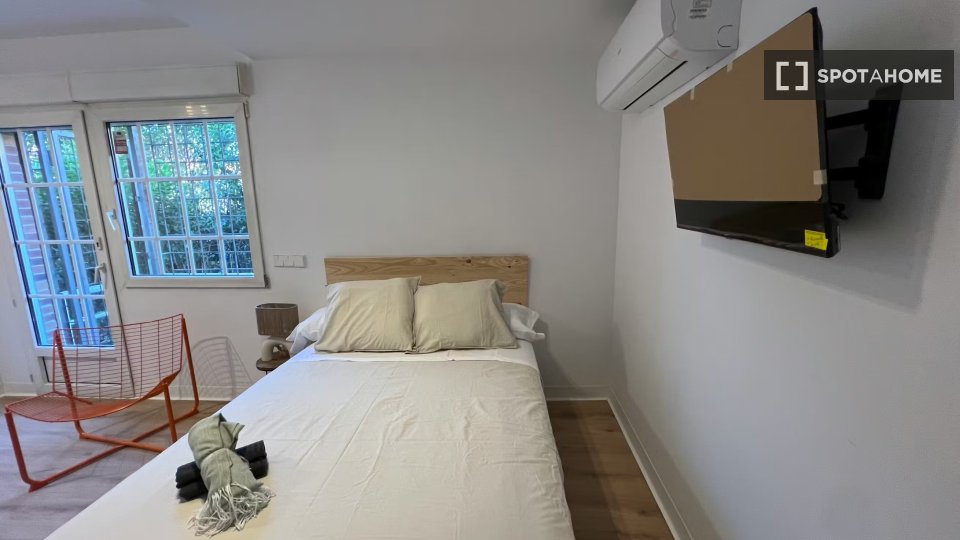 Apartment mono Madrid, 19m² — photo 3