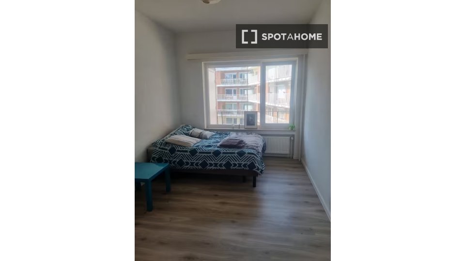 Double room Brussels, 2 beds, 95m² — photo 5