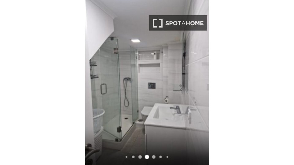 Apartment Lisbon, 2 beds, 80m² — photo 2