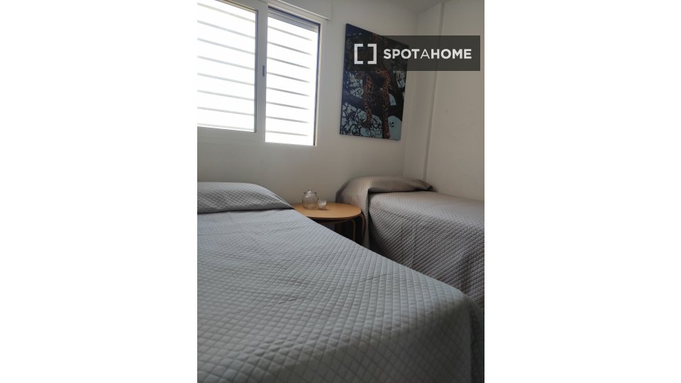 Apartment Valencia, 2 beds, 80m² — photo 17