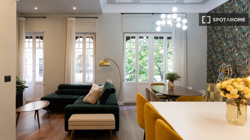 Apartment Valencia, 3 beds, 120m² — photo 11