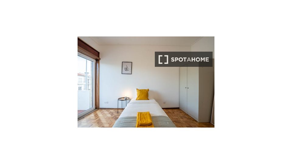 Double room Porto, 7 beds — photo 1