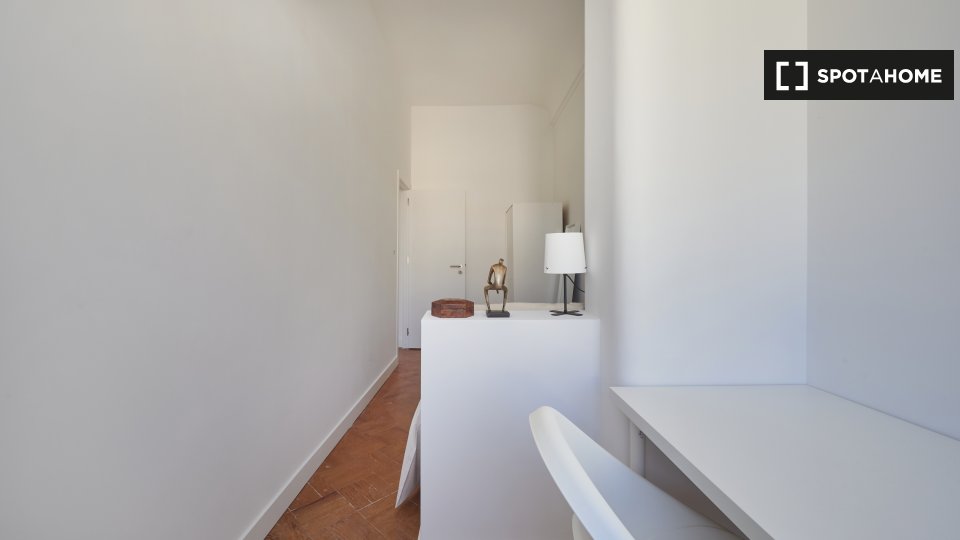 Double room Lisbon, 12 beds — photo 8