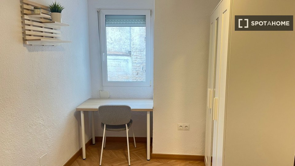 Double room Granada, 4 beds — photo 27