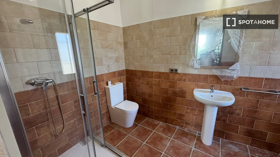 Double room Alicante, 10 beds, 650m² — photo 4