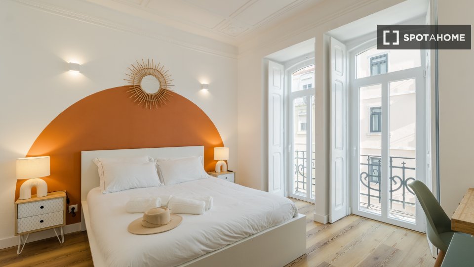 Double room Lisbon, 6 beds — photo 28