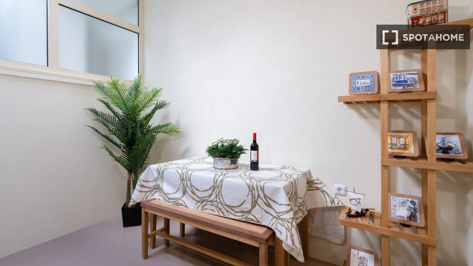 Apartment Porto, 3 beds — photo 2