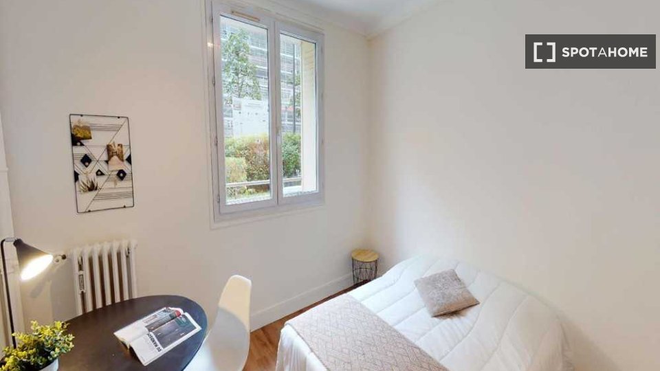 Double room Paris, 4 beds, 70m² — photo 9