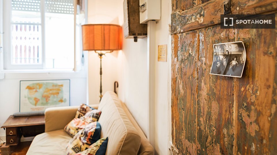Apartment mono Lisbon, 45m² — photo 3