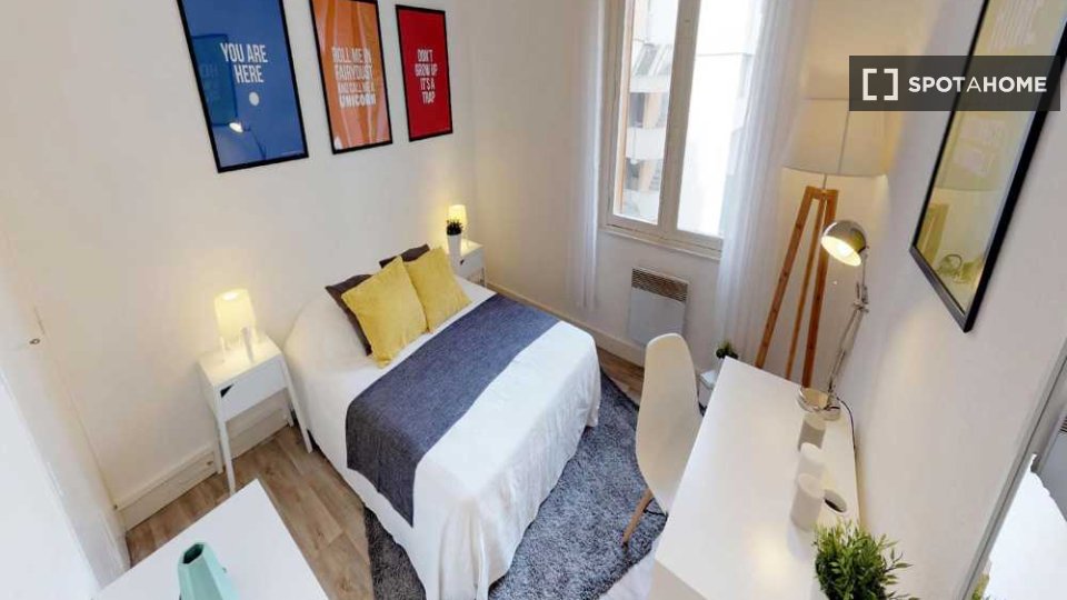 Double room Toulouse, 3 beds, 60m² — photo 16
