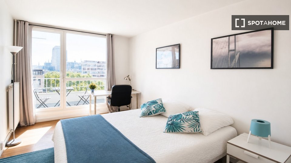 Chambre double Paris, 4 chambres — photo 27