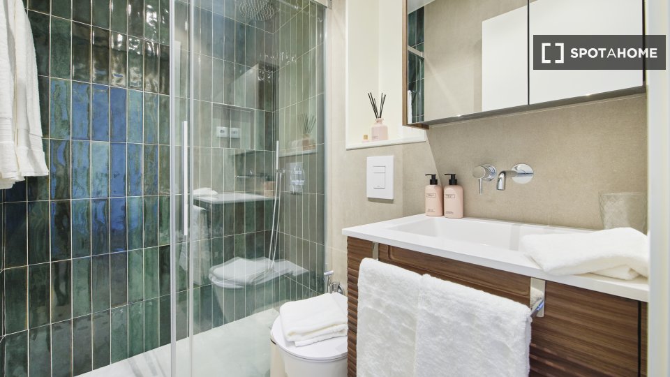Apartment Lisbon, 1 bed — photo 12