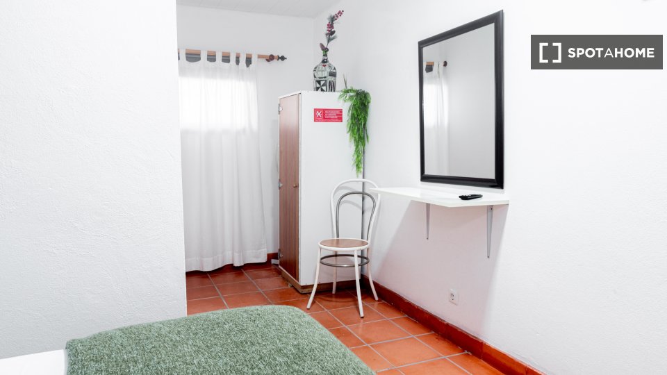 Apartment mono Lisbon — photo 5