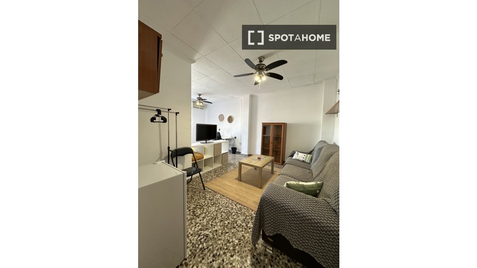 Double room Murcia, 5 beds, 120m² — photo 15