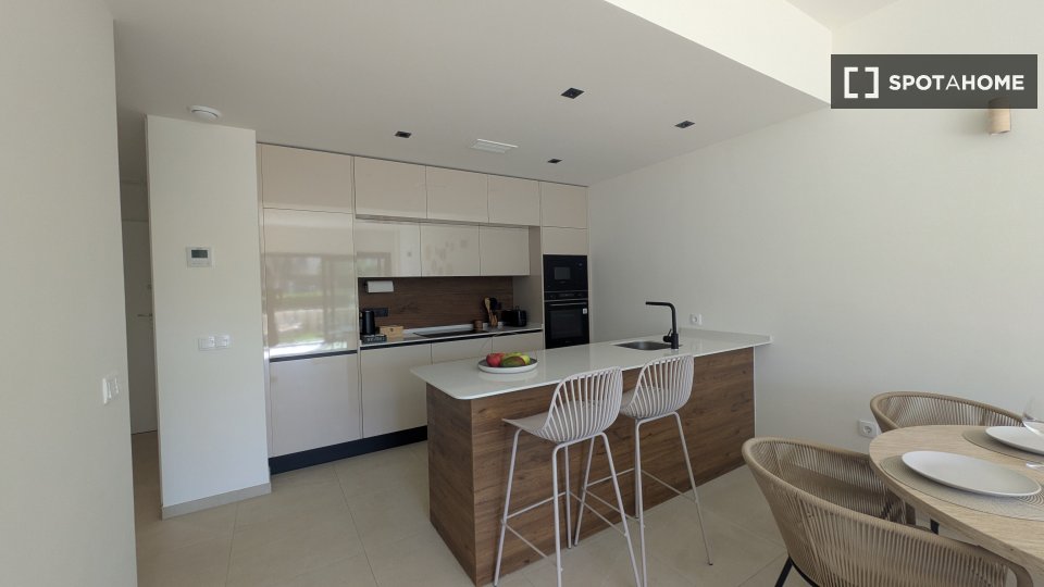 Apartment Alicante, 2 beds — photo 20