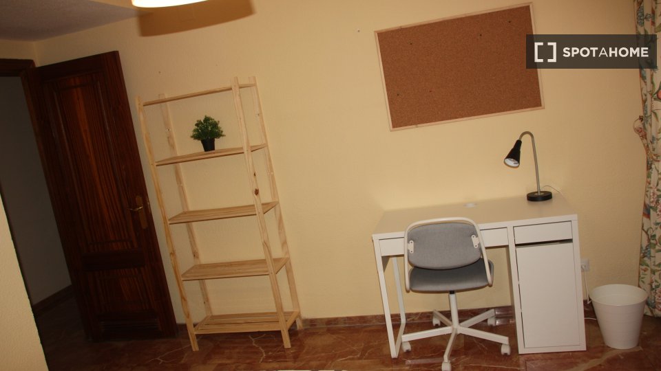 Double room Cordoba, 4 beds, 100m² — photo 2