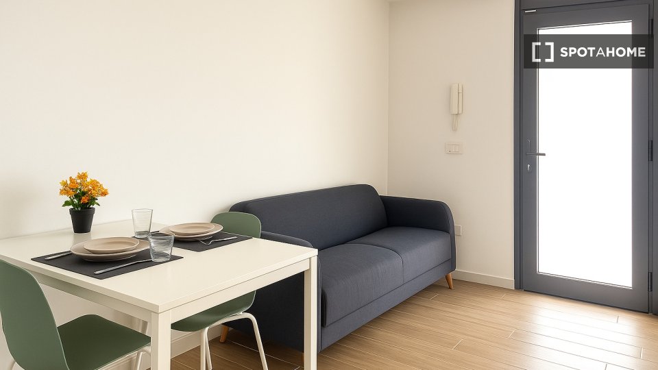 Apartamento Milán, 2 habitaciones, 40m² — foto 4
