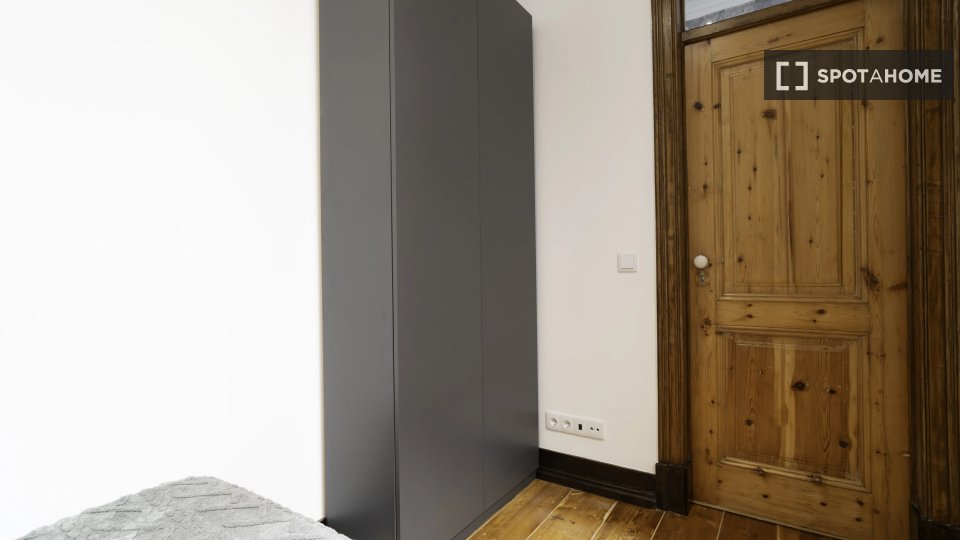 Double room Lisbon, 9 beds — photo 3