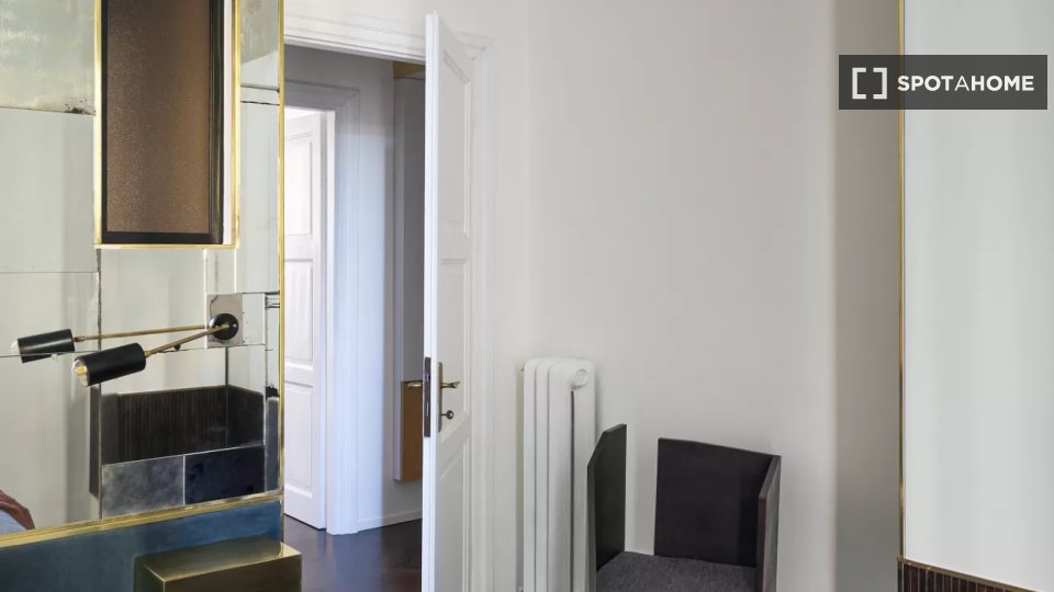 Apartment Milan, 1 bed, 55m² — photo 18