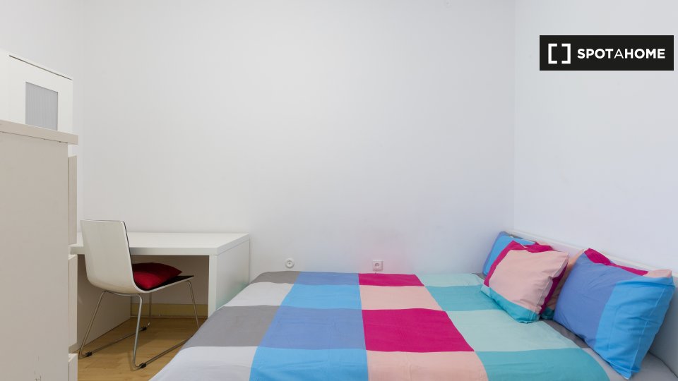 Double room Porto, 7 beds, 70m² — photo 4