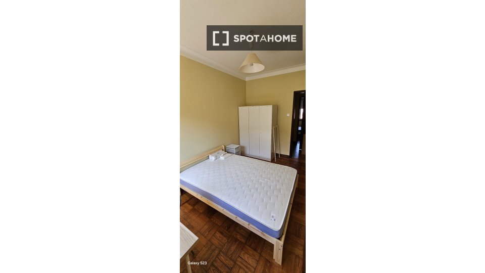 Double room Porto, 5 beds, 120m² — photo 6