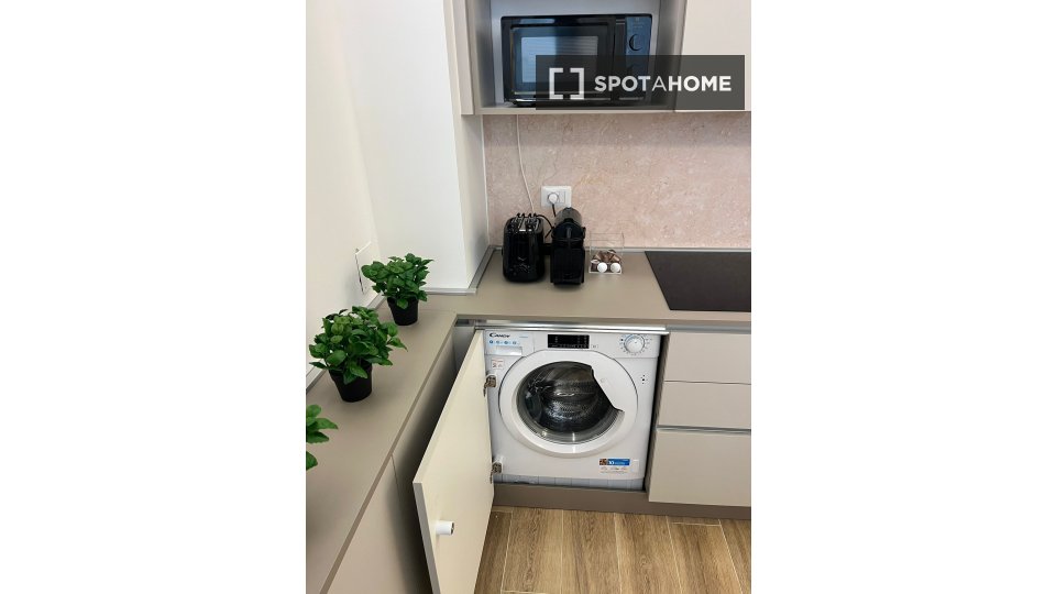 Apartment Milan, 1 bed, 45m² — photo 3