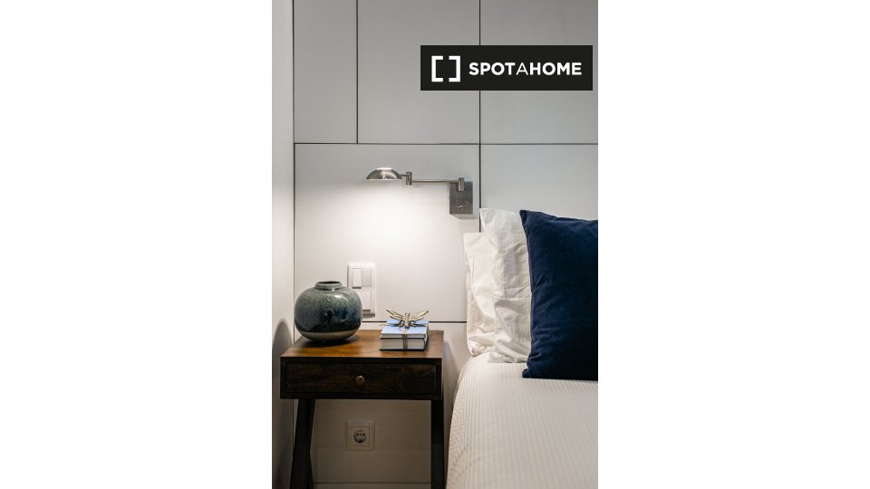 Apartment Lisbon, 1 bed — photo 3