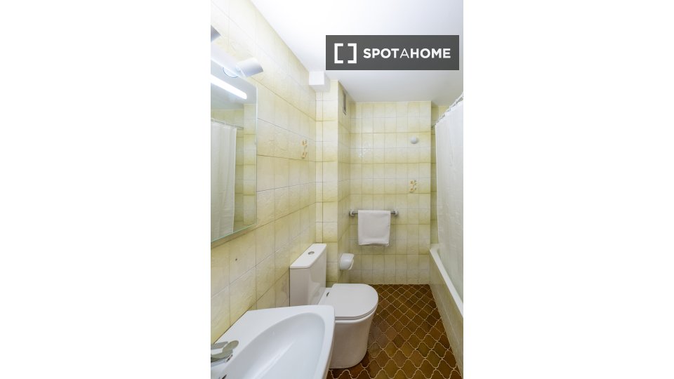 Apartment Madrid, 2 beds — photo 4