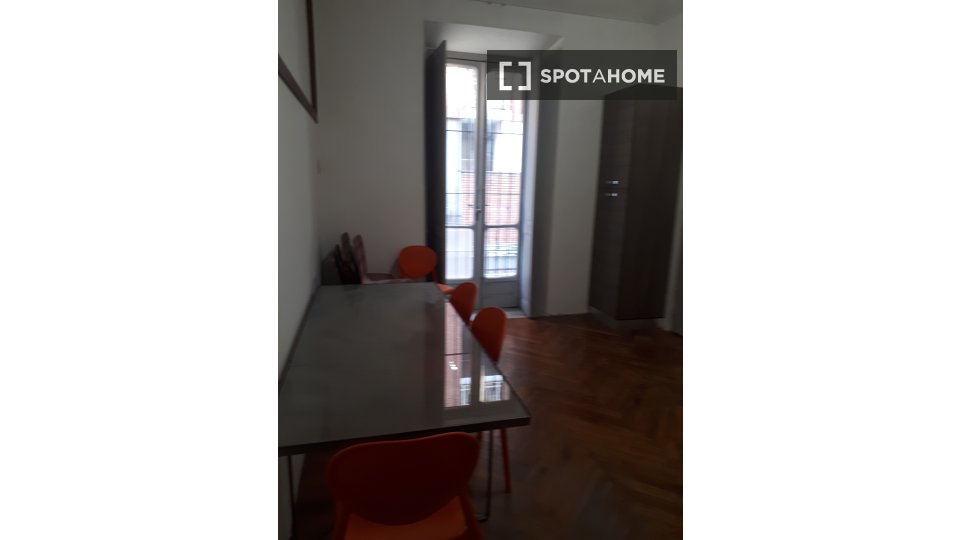 Double room Turin, 5 beds, 156m² — photo 5