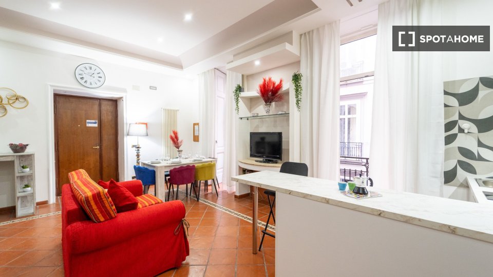 Apartment Naples, 2 beds — photo 14
