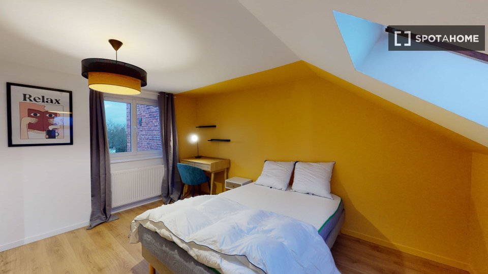 Double room Lille, 18 beds — photo 11