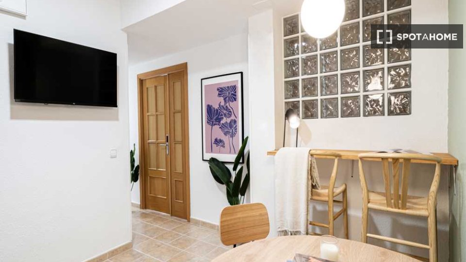 Double room Madrid, 4 beds — photo 44