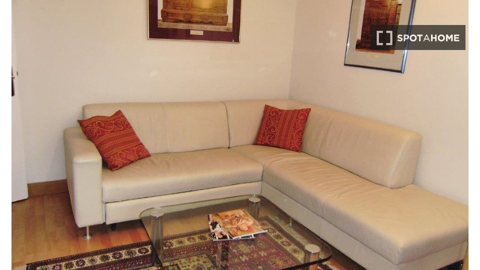 2bedroom apartment for rent in Wieden, Vienna (ref 981817) Spotahome