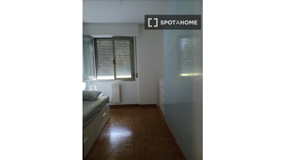 Double room Milan, 3 beds — photo 9