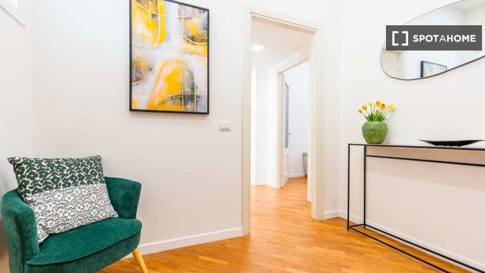 Apartment Naples, 1 bed, 71m² — photo 12