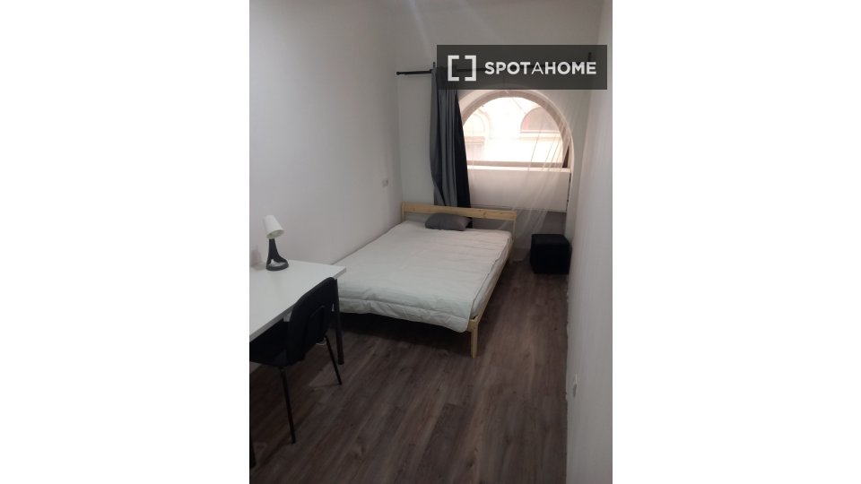Double room Budapest, 6 beds, 80m² — photo 15