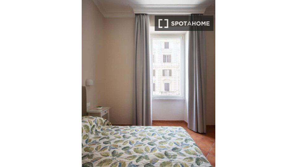 Apartment Rome, 1 bed, 77m² — photo 5