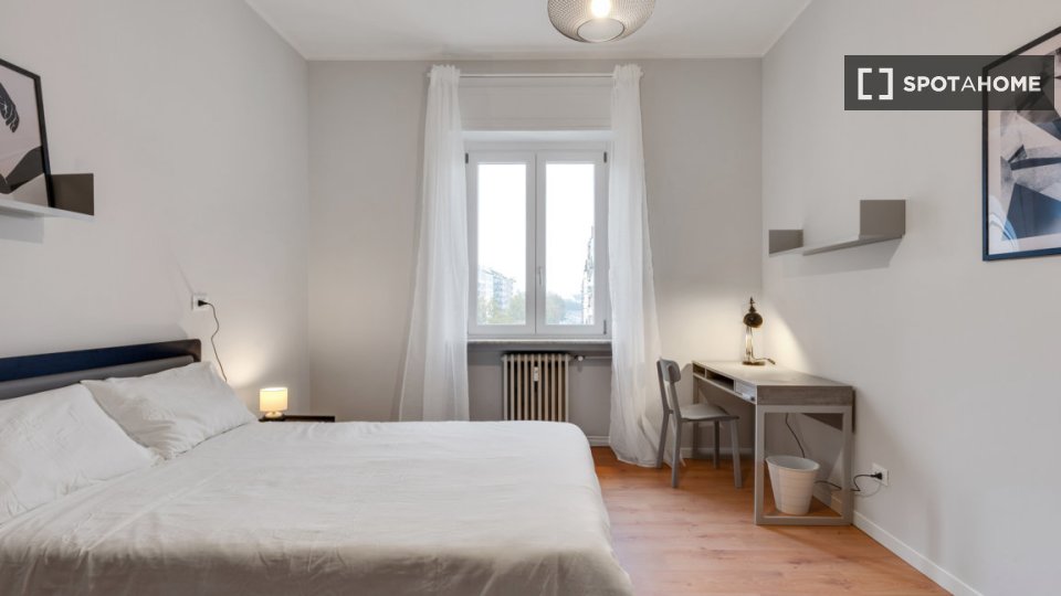 Double room Milan, 6 beds, 157m² — photo 2
