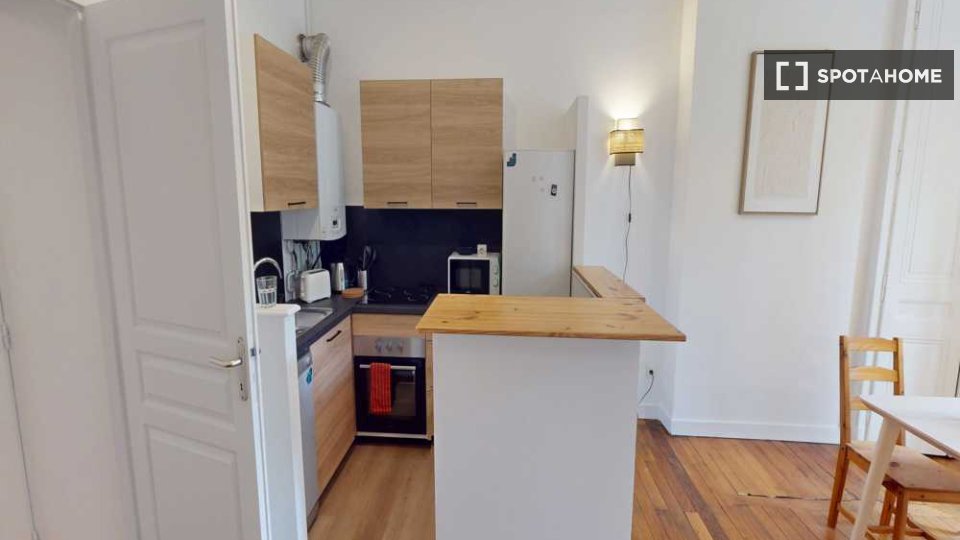 Double room Lyon, 4 beds, 80m² — photo 15