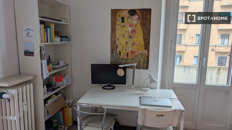 Double room Milan, 3 beds, 90m² — photo 9