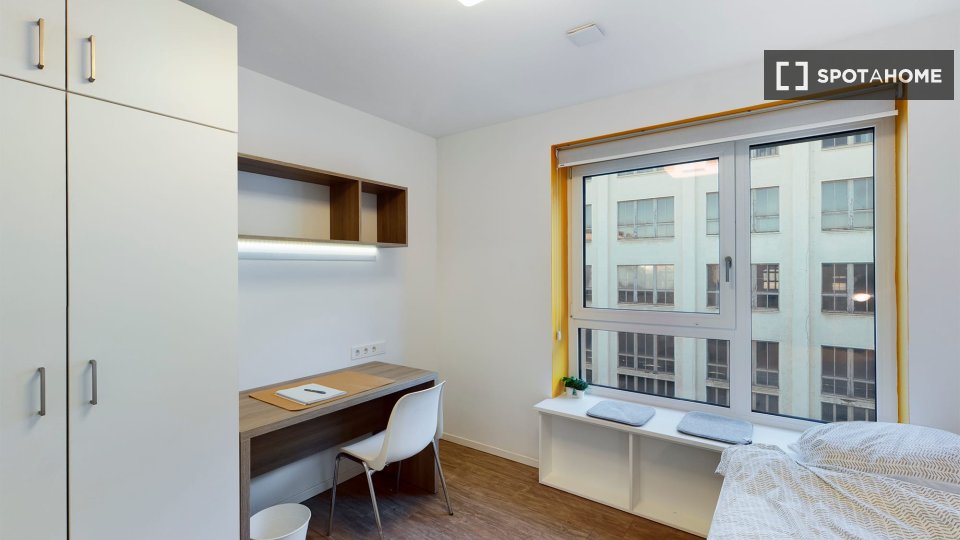 Double room Berlin, 4 beds, 36m² — photo 5