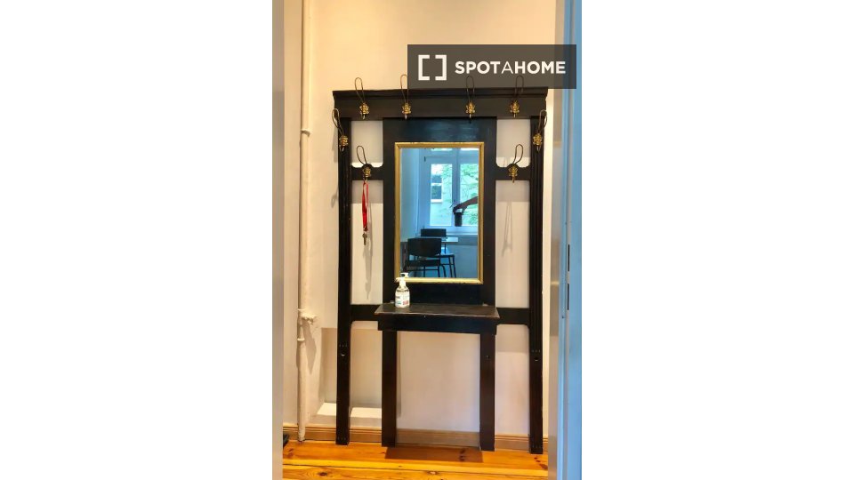 Apartment Berlin, 2 beds, 46m² — photo 32