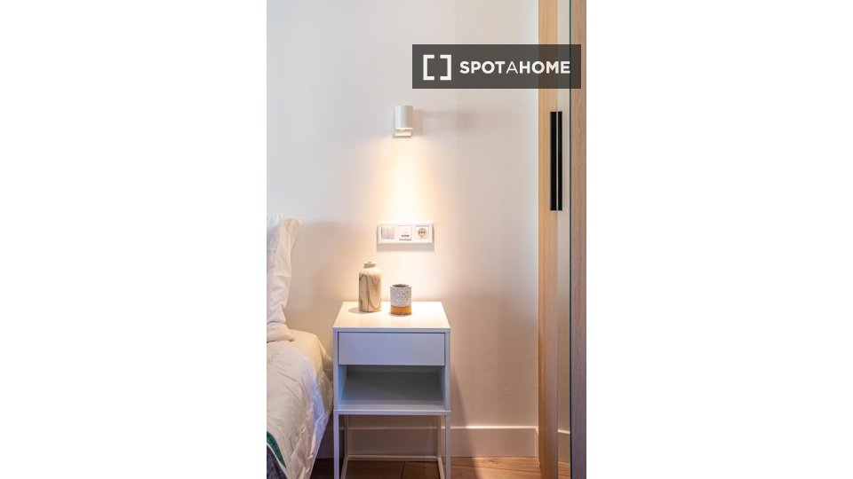Double room Madrid, 4 beds — photo 3