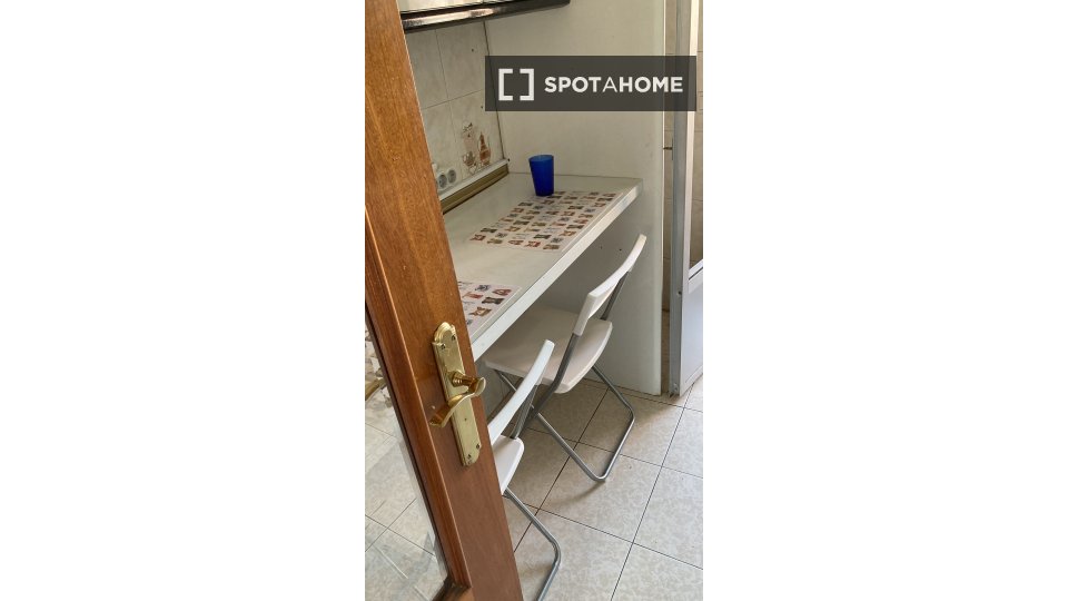 Double room Madrid, 4 beds, 70m² — photo 17